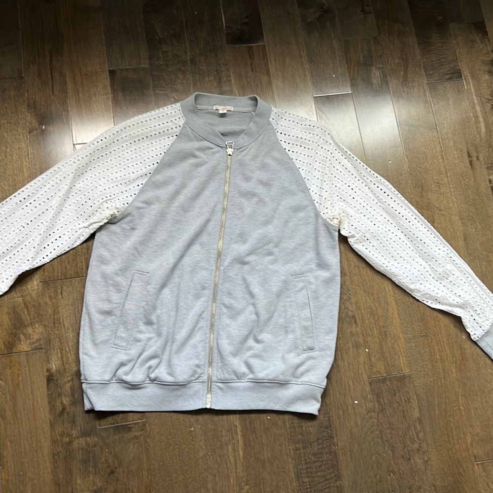 Gap zip up sweater